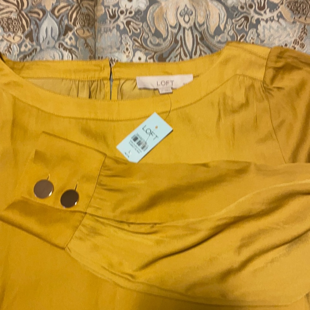 NWT Loft mustard long sleeve blouse women’s LP